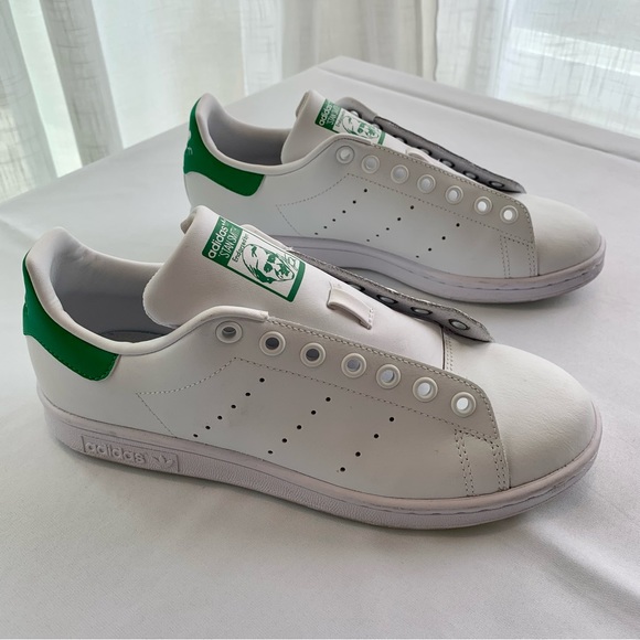adidas Originals unisex Stan Smith Big Kid 7, women’s 8.5/9.* Barely worn. - Picture 6 of 10